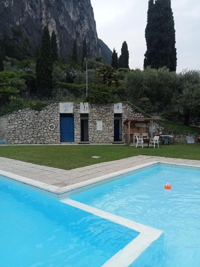 L'Angolo Di Pace E Relax Del Lago Di Garda リーヴァ・デル・ガルダ エクステリア 写真