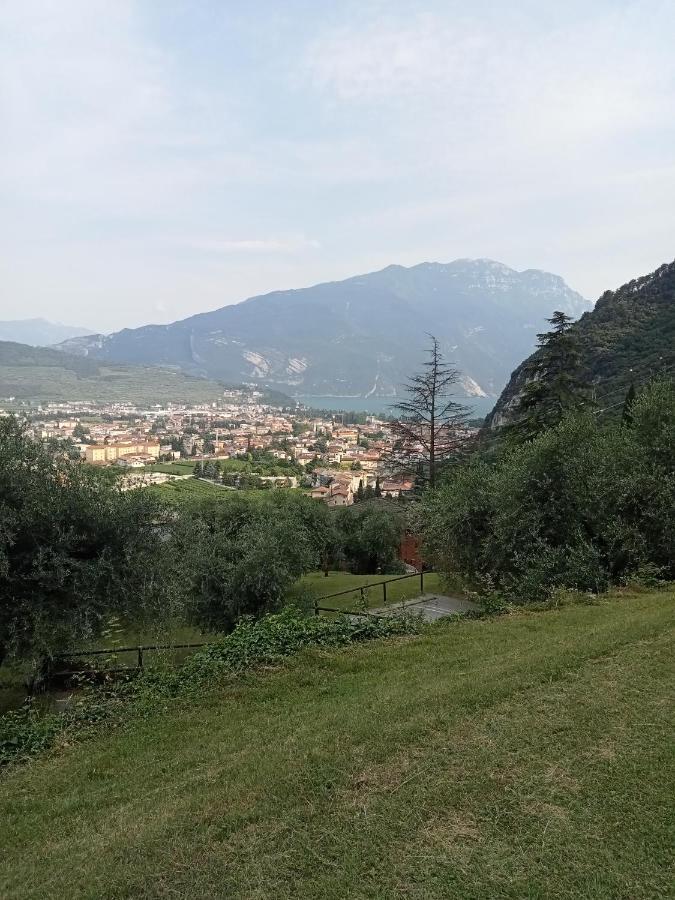 L'Angolo Di Pace E Relax Del Lago Di Garda リーヴァ・デル・ガルダ エクステリア 写真