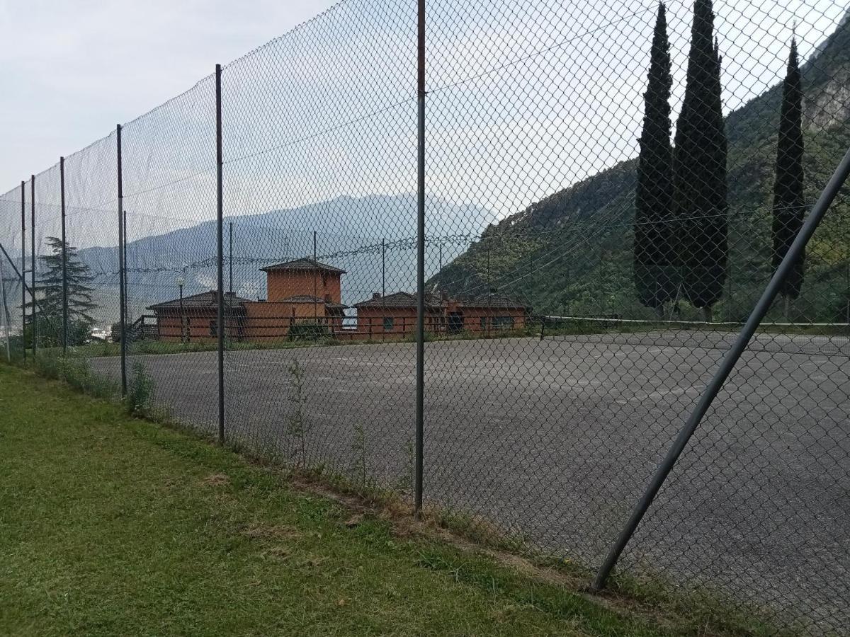 L'Angolo Di Pace E Relax Del Lago Di Garda リーヴァ・デル・ガルダ エクステリア 写真
